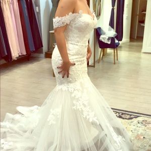 Wedding dress! Never worn , never altered!